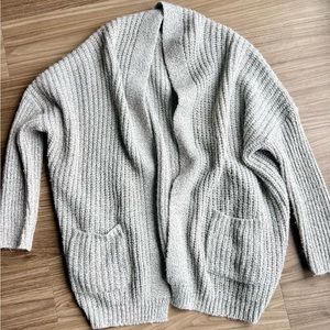 Women’s Chunky Knit Cardigan